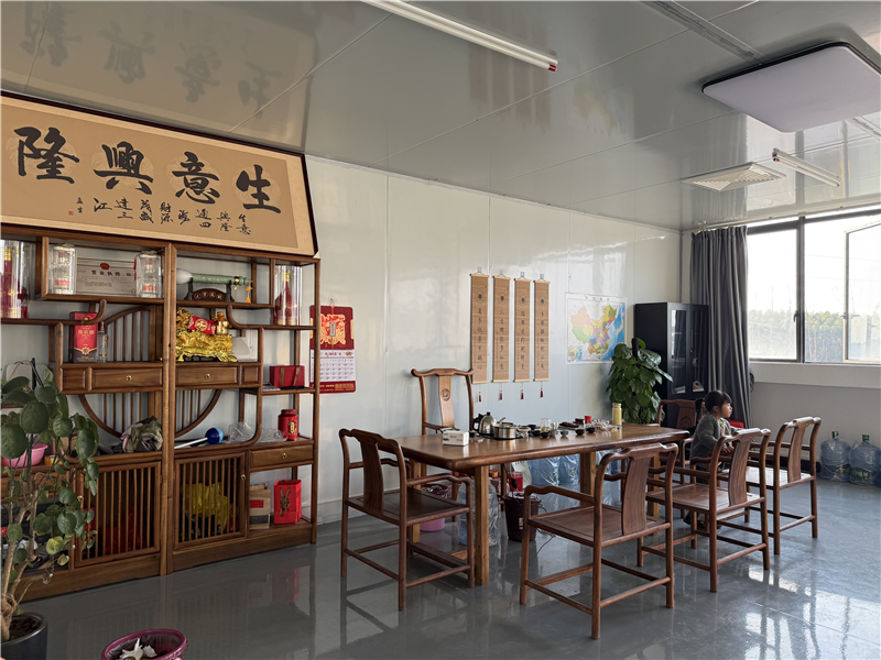 Porsche Panamera hybrid compressor