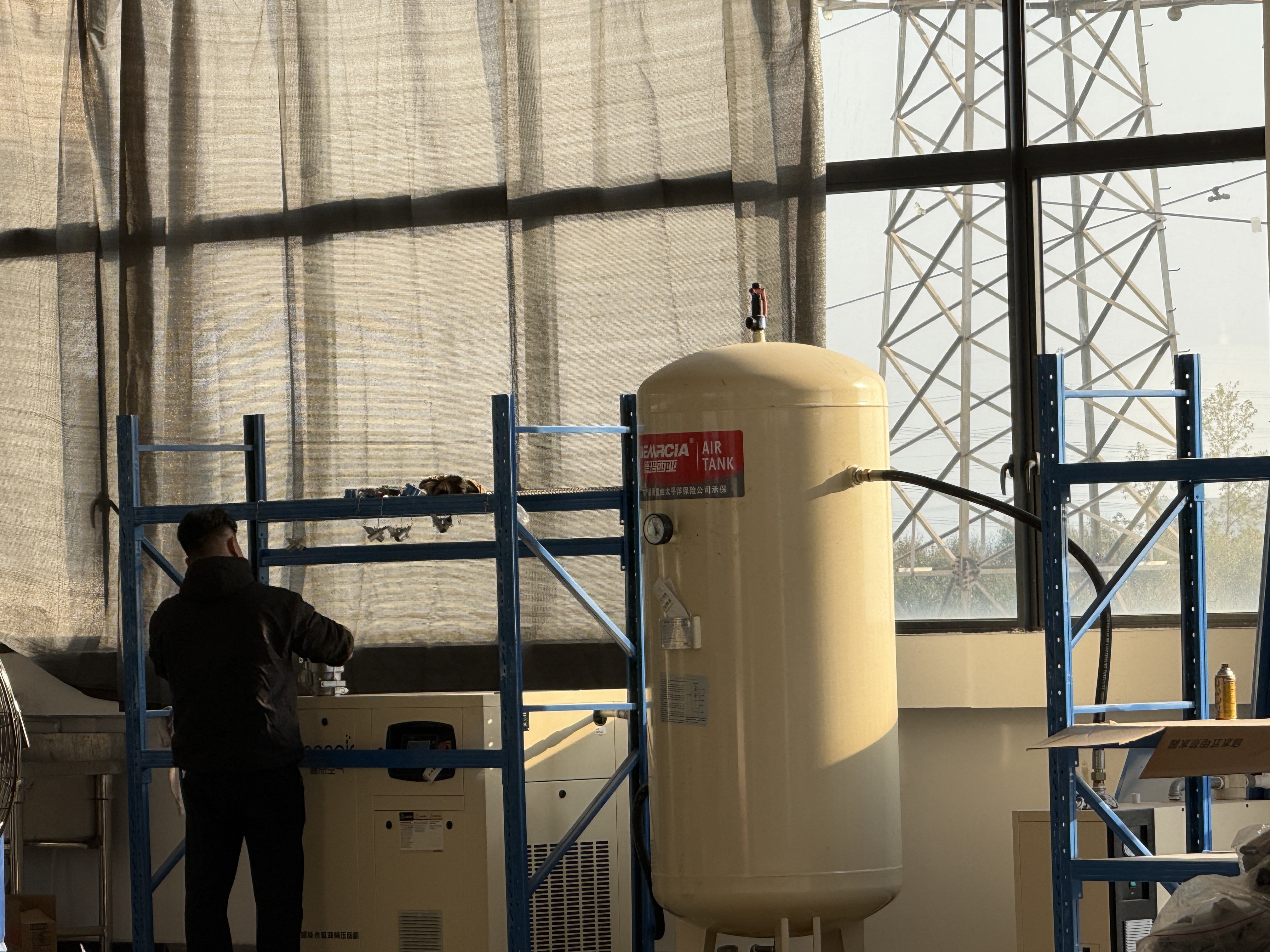 Porsche Panamera hybrid compressor